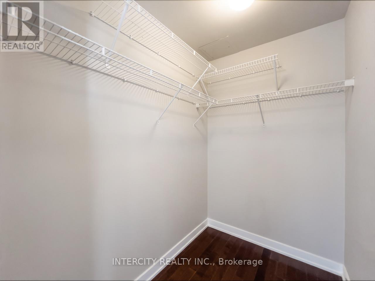 2503 - 126 Simcoe Street, Toronto, Ontario  M5H 4E6 - Photo 15 - C13738634