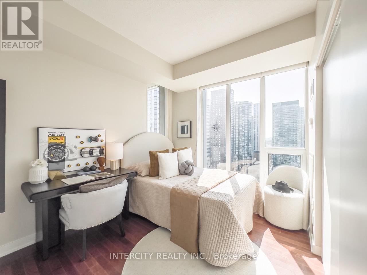 2503 - 126 Simcoe Street, Toronto, Ontario  M5H 4E6 - Photo 13 - C13738634