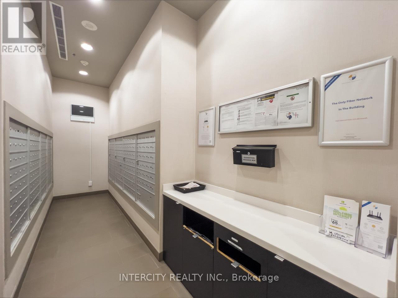 2503 - 126 Simcoe Street, Toronto, Ontario  M5H 4E6 - Photo 33 - C13738634