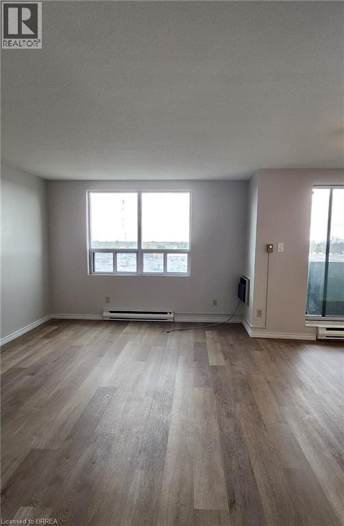421 Fairview Drive Unit# 501, Brantford, Ontario  N3R 7M3 - Photo 11 - 40860015