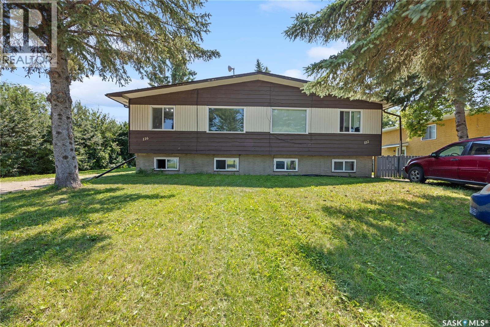 112-116 1st AVENUE, vonda, Saskatchewan