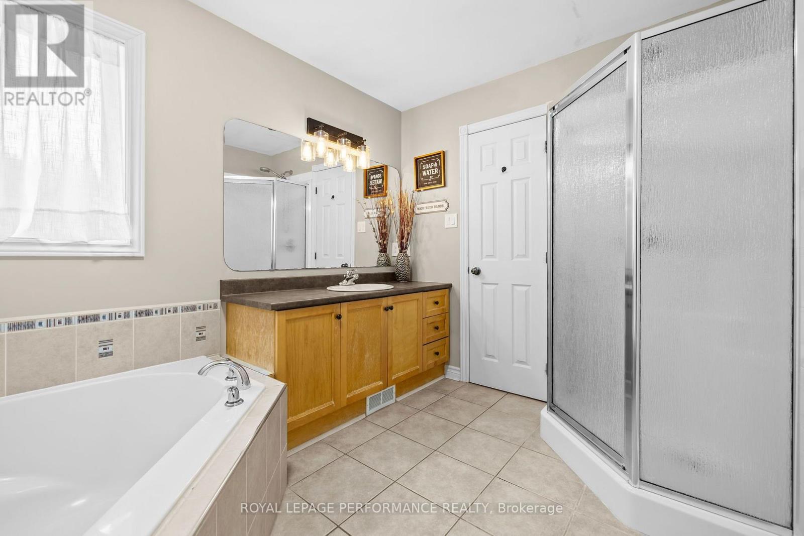 407 Centenaire Street, Russell, Ontario  K0A 1W0 - Photo 22 - X13738468