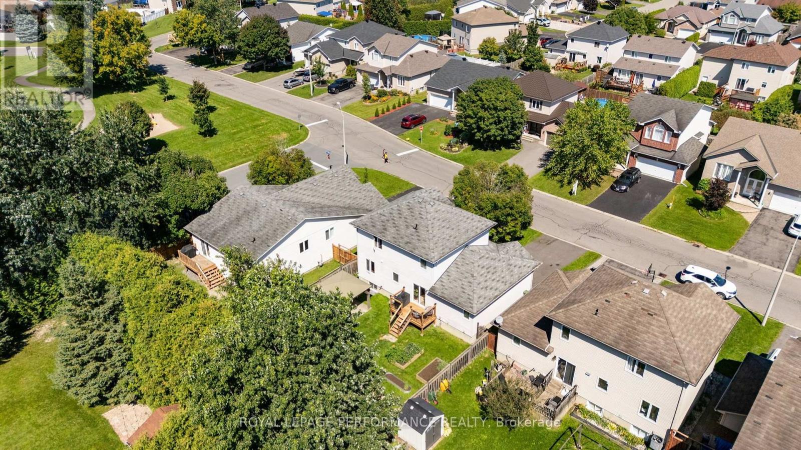 407 Centenaire Street, Russell, Ontario  K0A 1W0 - Photo 33 - X13738468