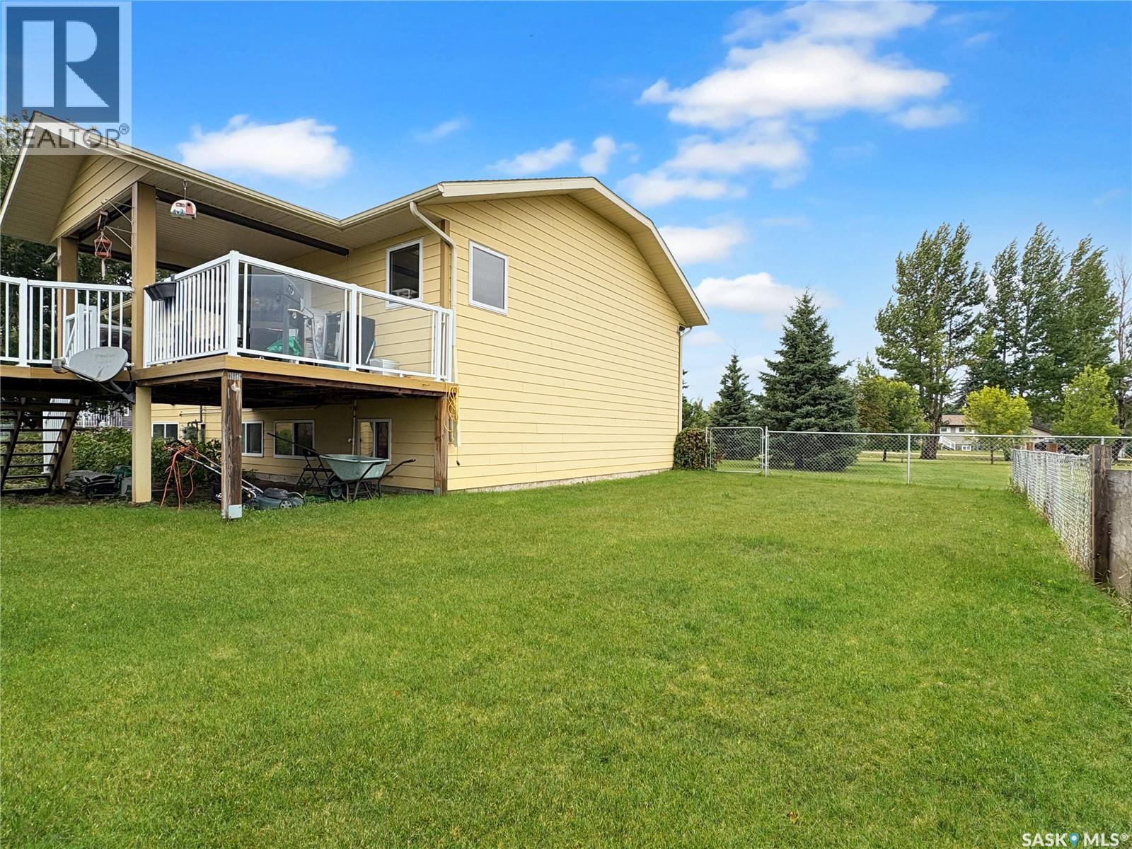 506 2nd Avenue Place, Radisson, Saskatchewan  S0K 3L0 - Photo 34 - SK047135