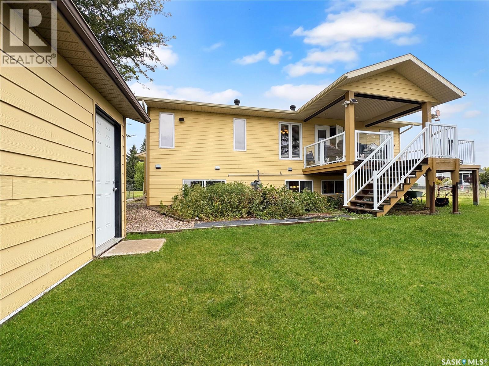 506 2nd Avenue Place, Radisson, Saskatchewan  S0K 3L0 - Photo 37 - SK047135