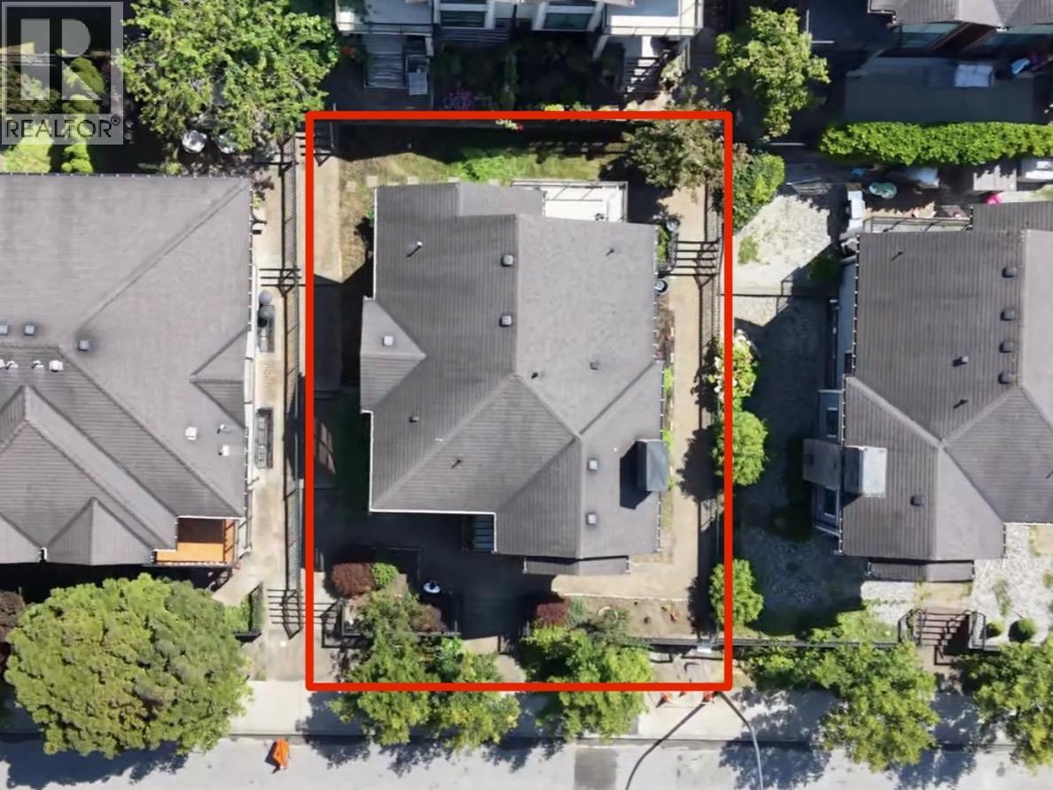 1436 Bewicke Avenue, North Vancouver, British Columbia  V7M 3B8 - Photo 4 - R3143934