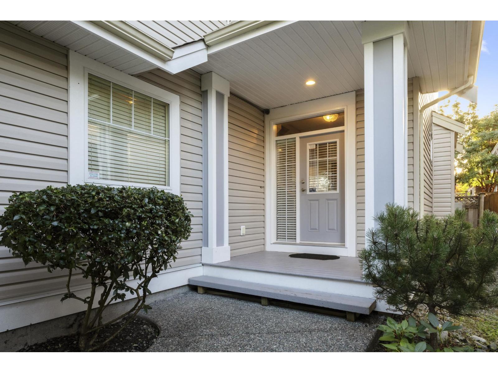 8197 212 Street, Langley, British Columbia  V2Y 2C9 - Photo 3 - R3160671