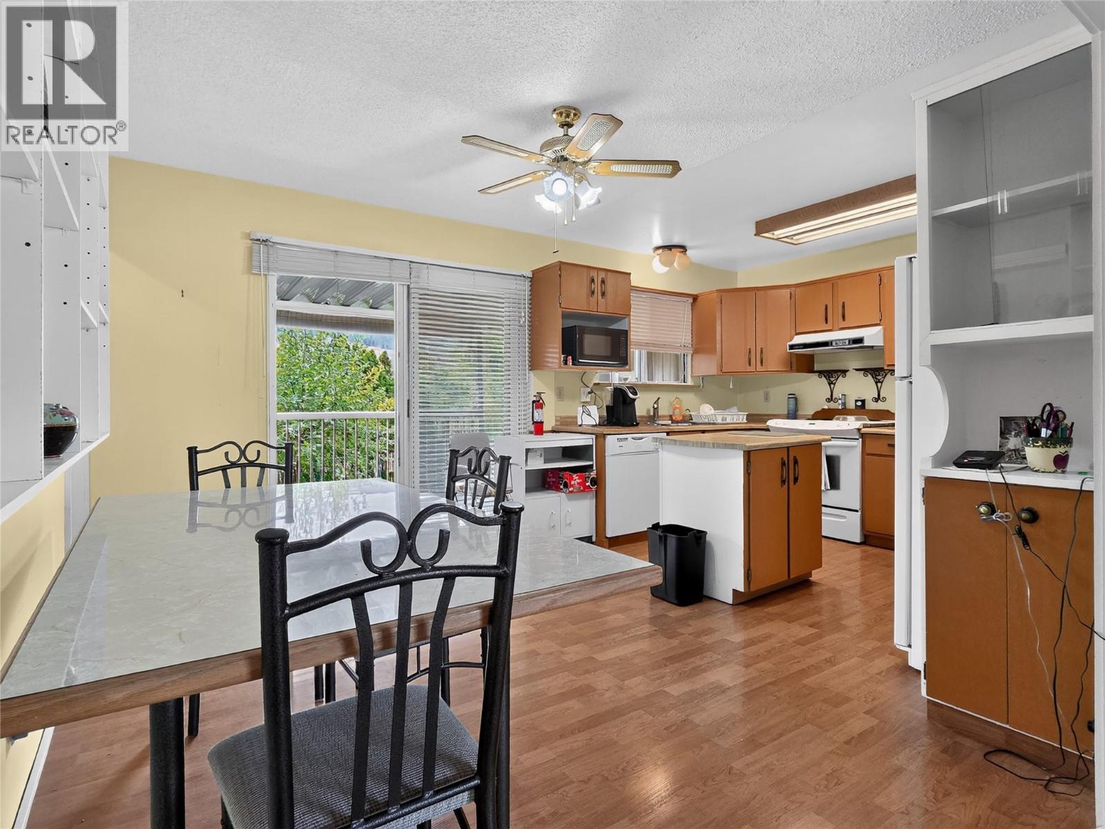 1516 Cumming Boulevard, Cache Creek, British Columbia  V0K 1H0 - Photo 8 - 10399615