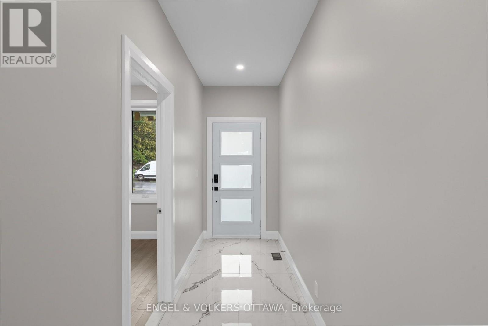 6933 Notre Dame Street, Ottawa, Ontario  K1C 1H6 - Photo 3 - X13738972