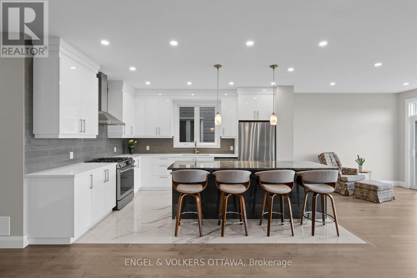 6933 Notre Dame Street, Ottawa, Ontario  K1C 1H6 - Photo 8 - X13738972