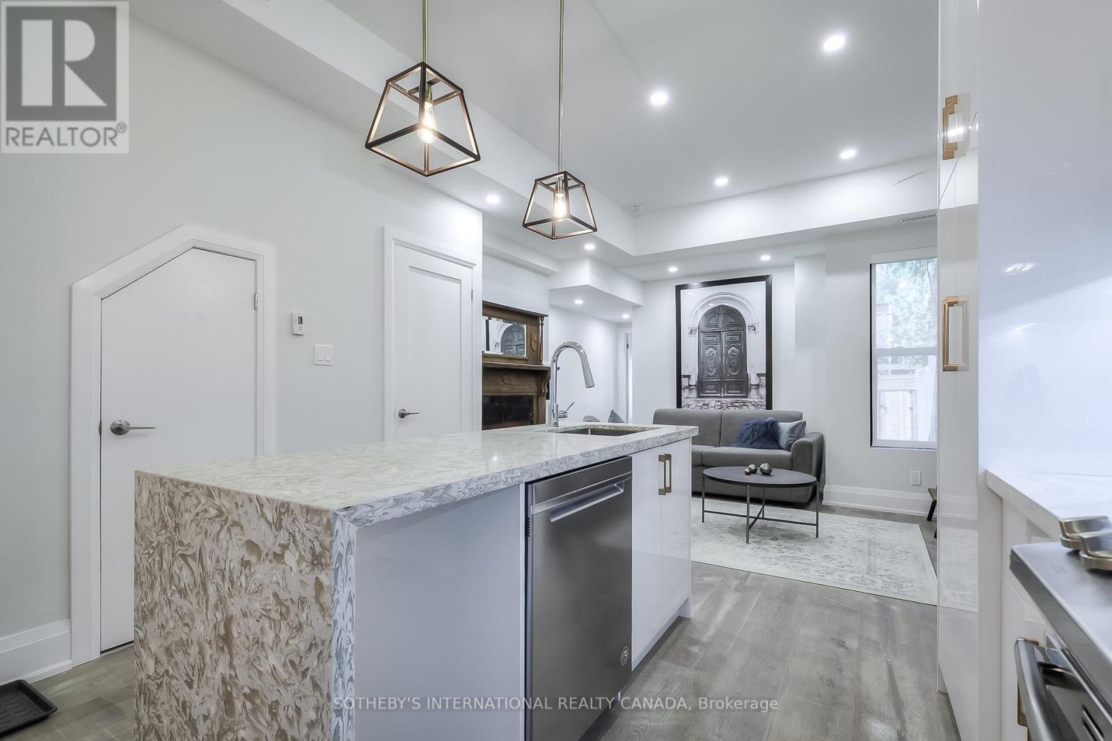 366 Ontario Street, Toronto, Ontario  M5A 2V7 - Photo 11 - C13738978