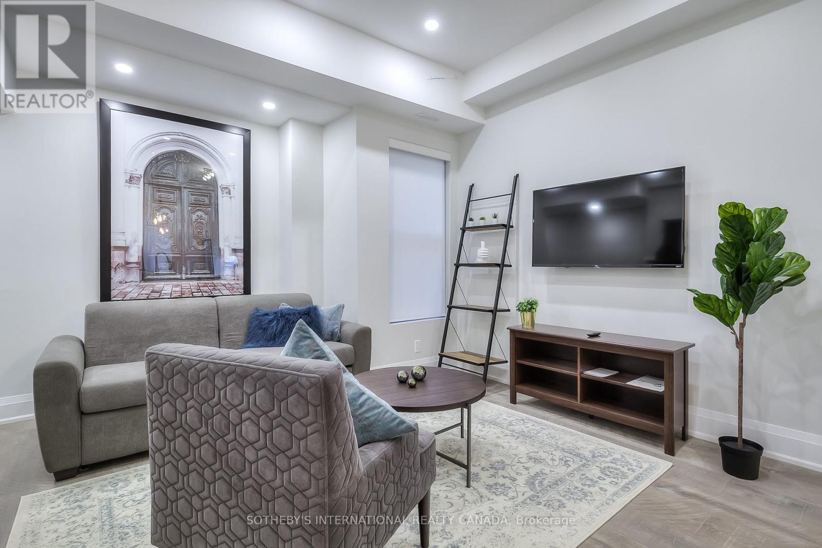 366 Ontario Street, Toronto, Ontario  M5A 2V7 - Photo 4 - C13738978