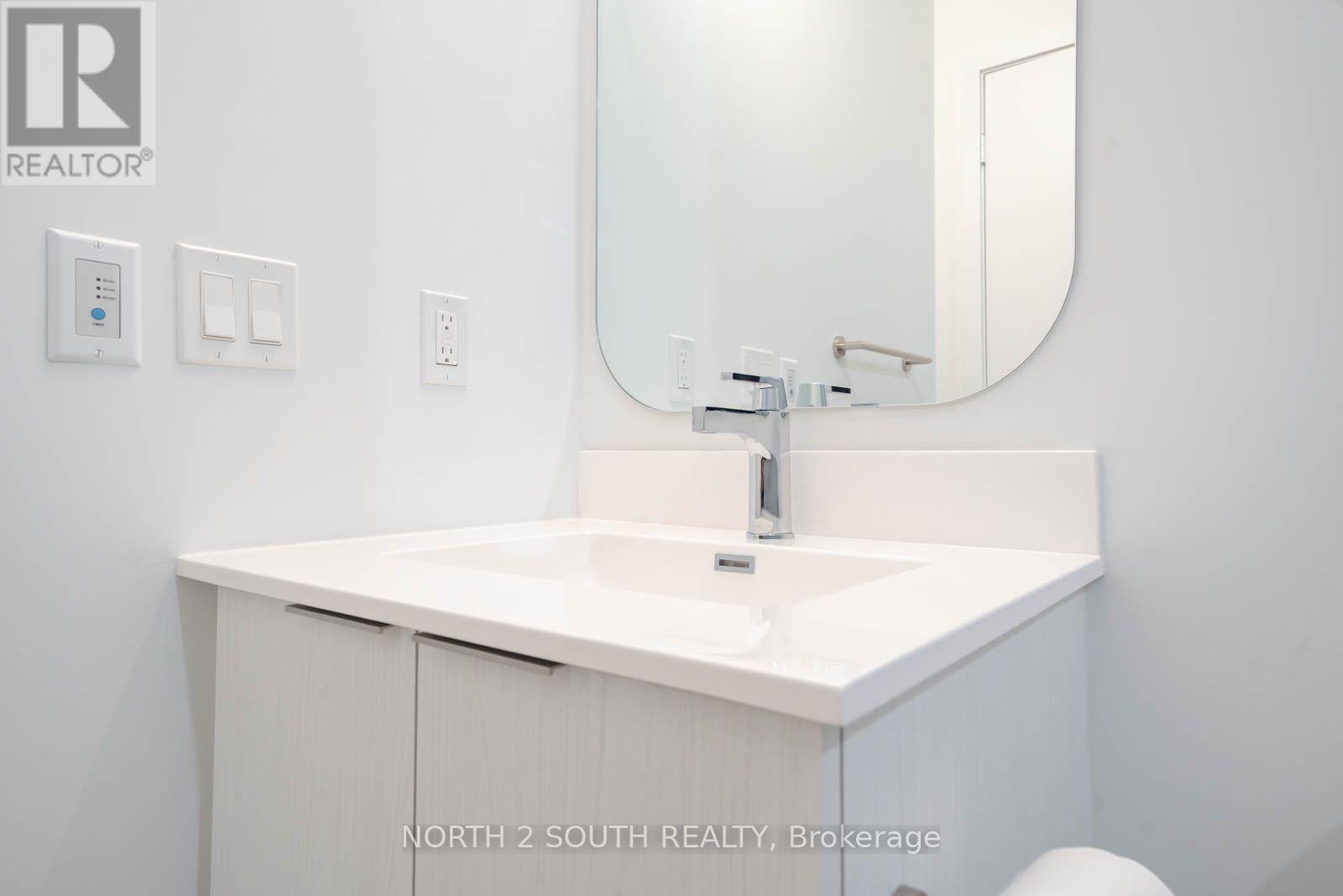 526 - 15 Richardson Street, Toronto, Ontario  M5A 0Y5 - Photo 18 - C13739024