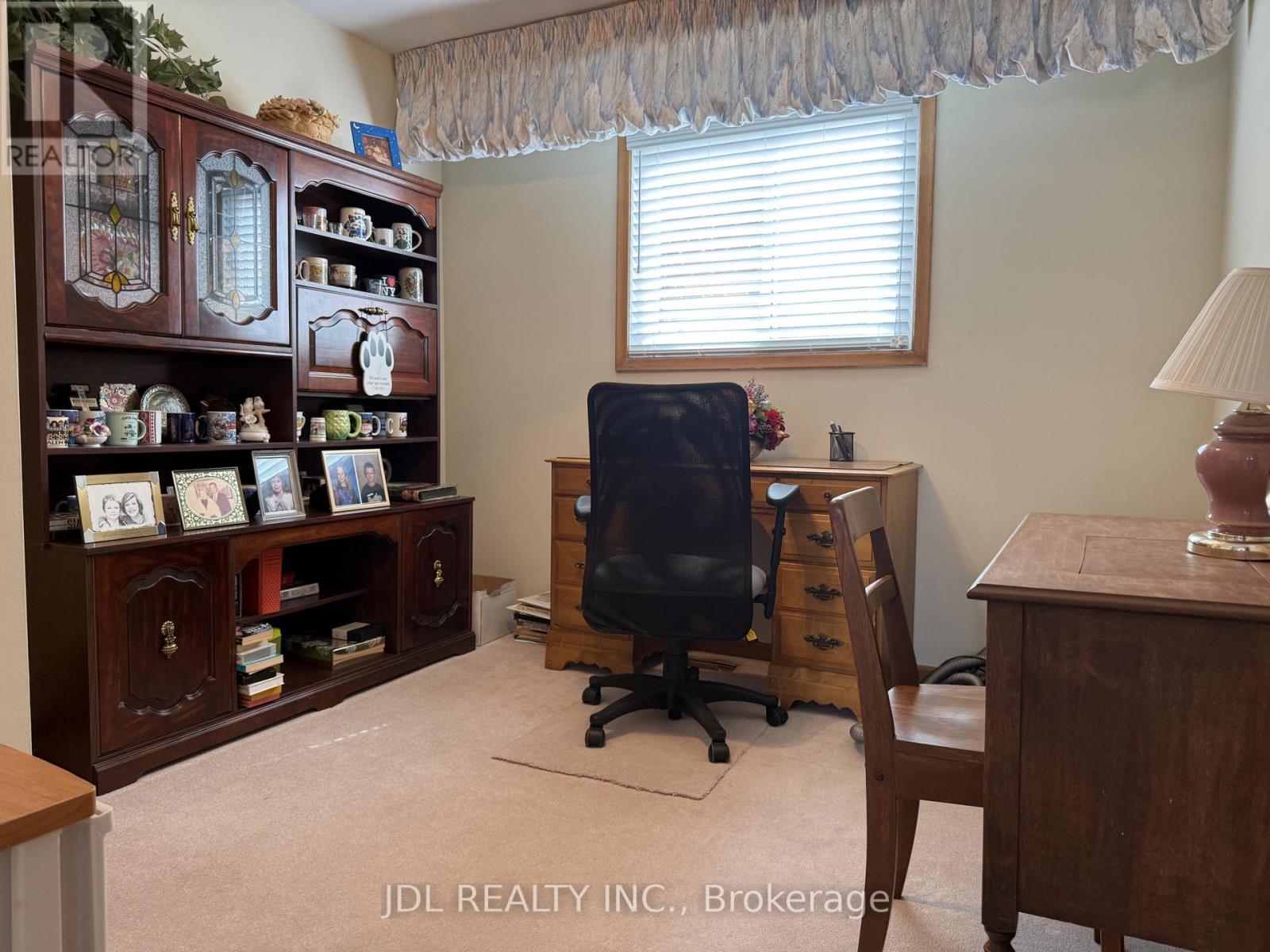 Room - 28 Orangewood Crescent, Toronto, Ontario M1W 1C6 - Photo 5 - E13739006