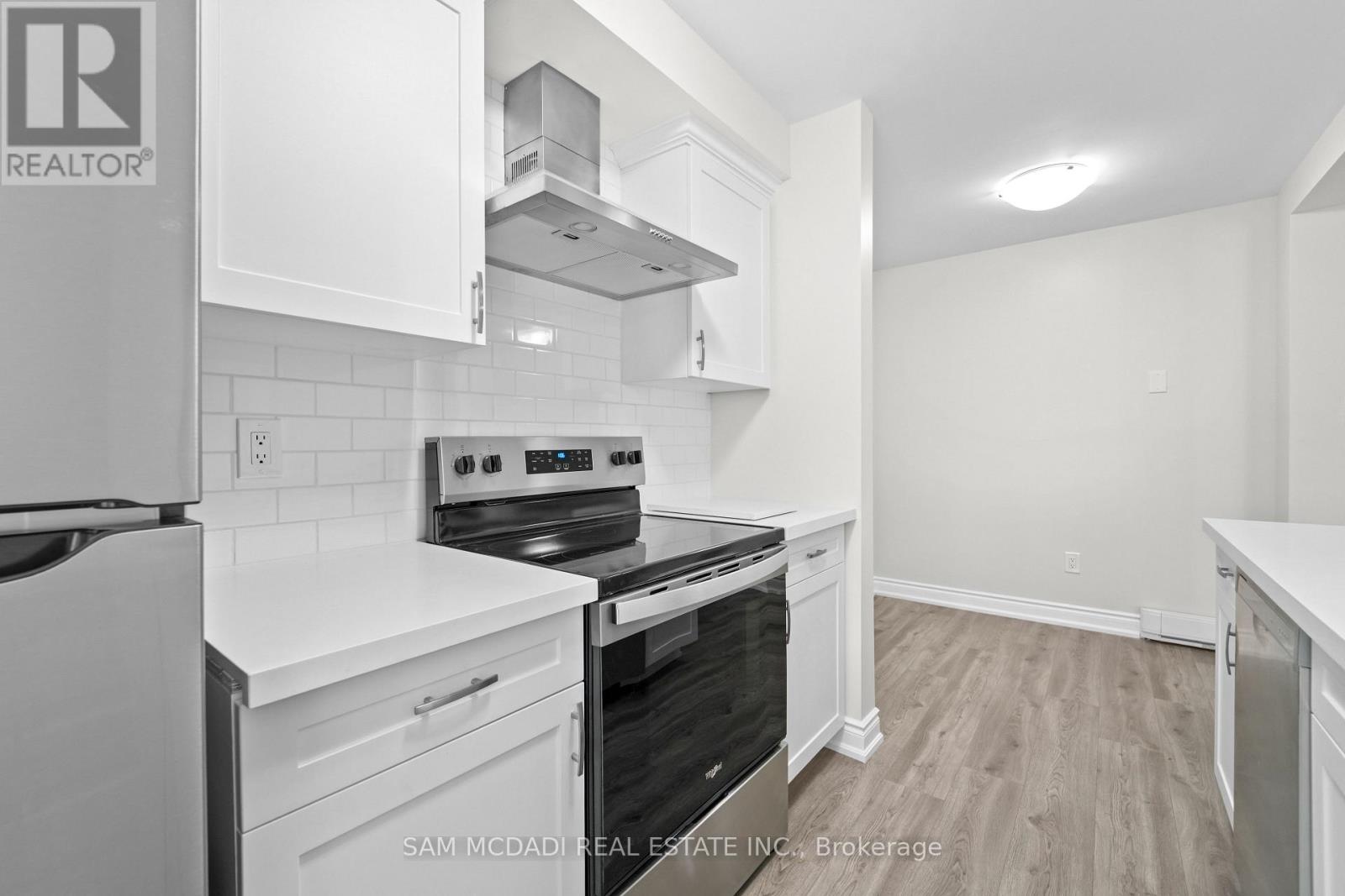 14 Birchfield Drive, Clarington, Ontario  L1E 1Y2 - Photo 9 - E13739022