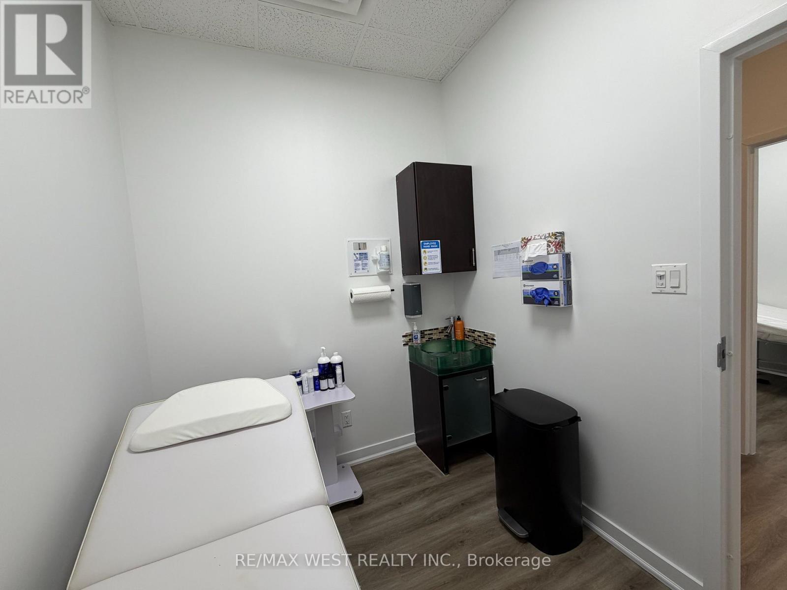 A4 Rm#1 - 1390 Major Mackenzie Drive E, Richmond Hill, Ontario  L4S 0A1 - Photo 7 - N13738988