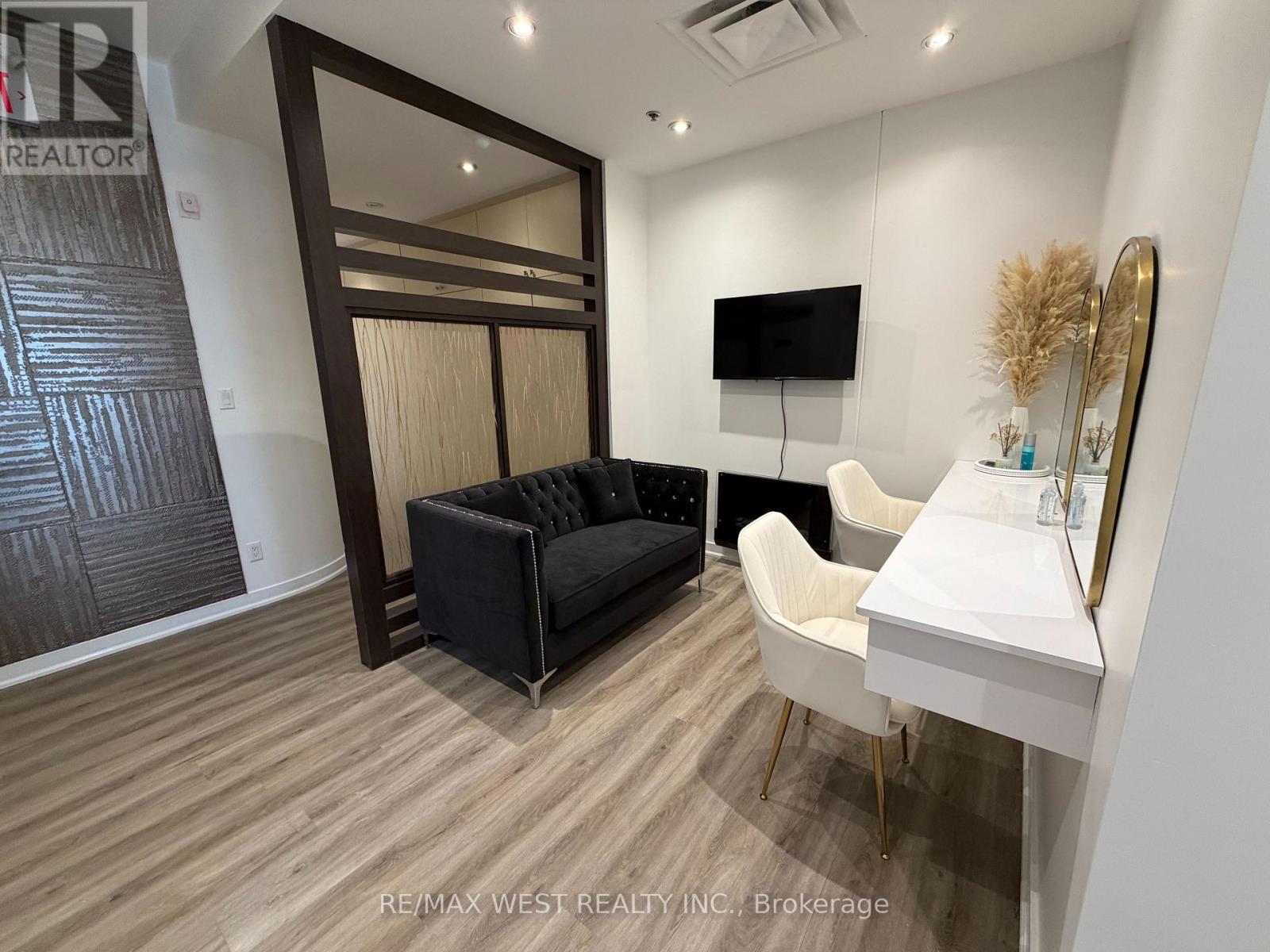 A4 Rm#1 - 1390 Major Mackenzie Drive E, Richmond Hill, Ontario  L4S 0A1 - Photo 9 - N13738988