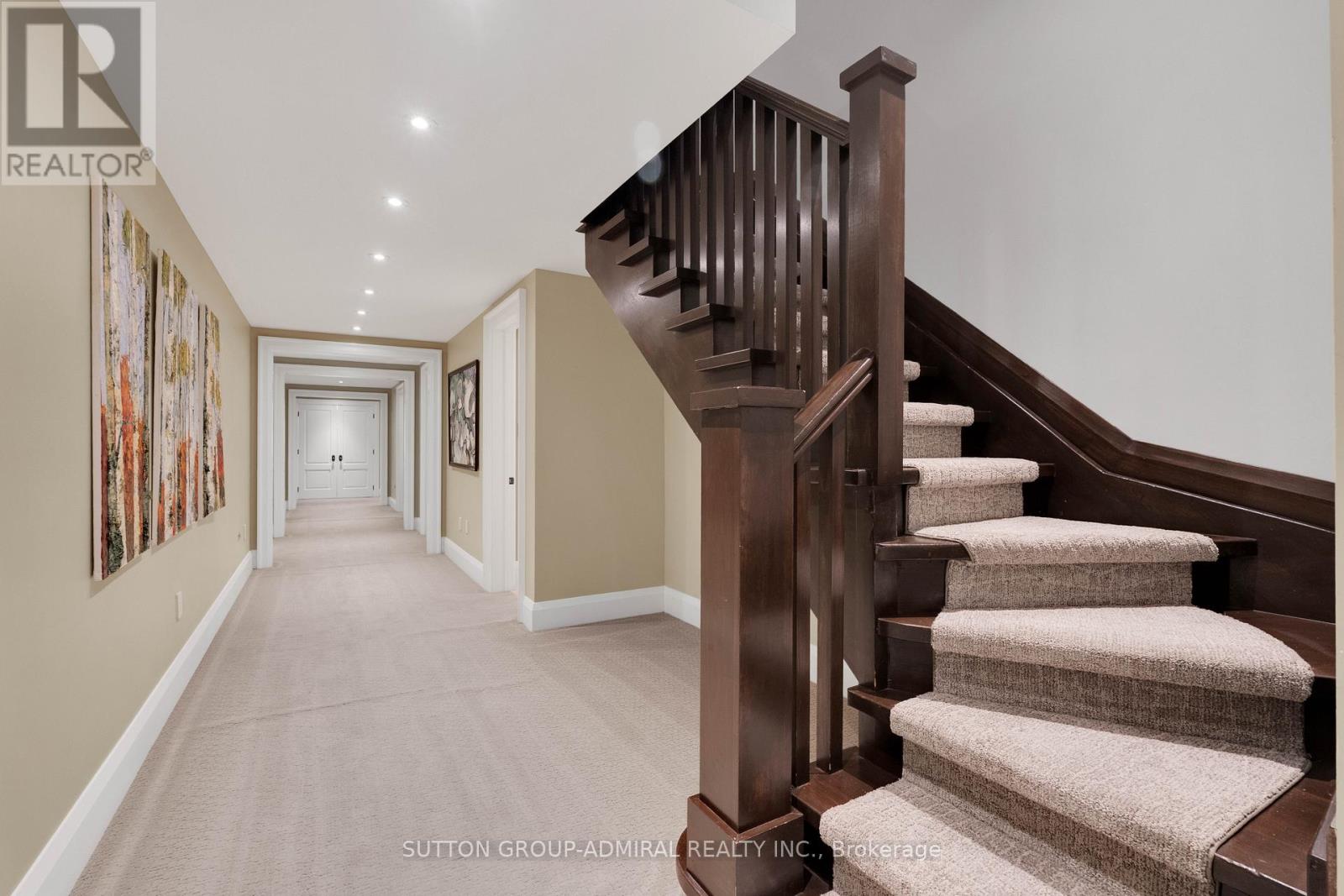 66 Scotch Valley Drive, King, Ontario  L7B 1L9 - Photo 38 - N13739010