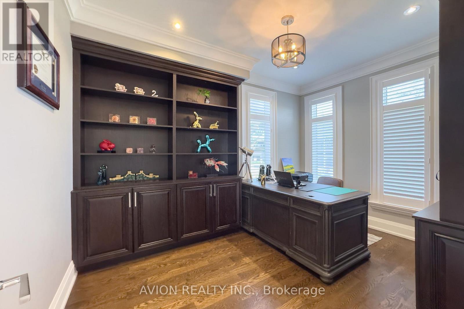 220 Falstaff Avenue, Toronto, Ontario  M6L 2E9 - Photo 12 - W13738962