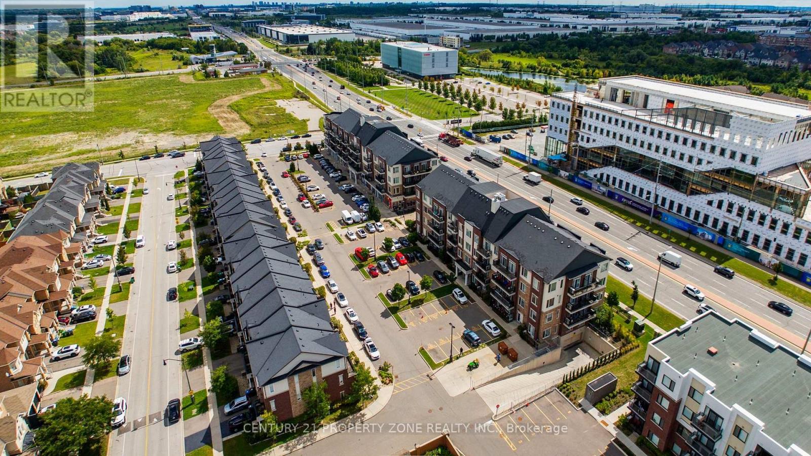 412 - 54 Sky Harbour Drive, Brampton, Ontario  L6Y 6B9 - Photo 2 - W13738966