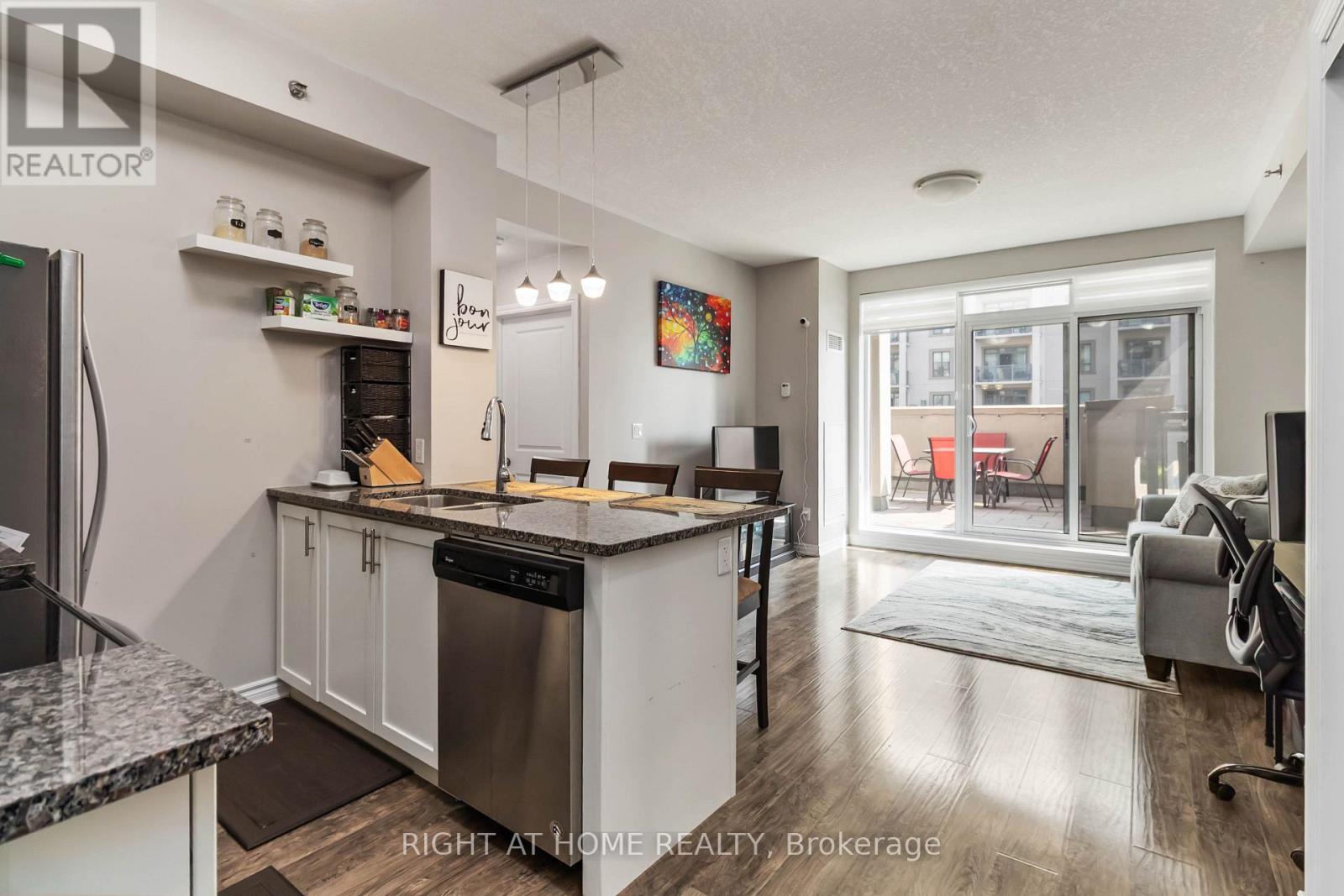 301 - 2490 Old Bronte Road, Oakville, Ontario  L6M 0Y5 - Photo 14 - W13738992