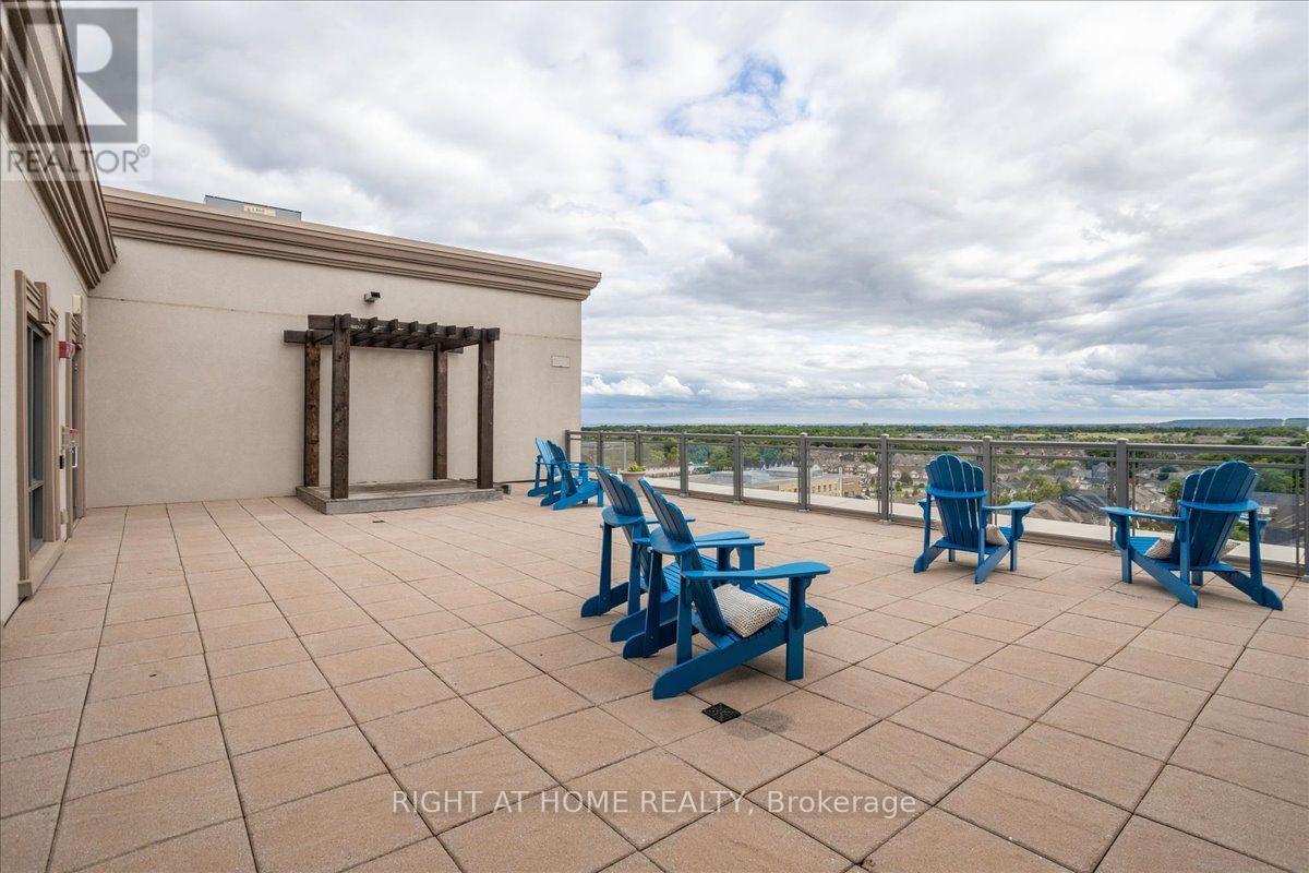 301 - 2490 Old Bronte Road, Oakville, Ontario  L6M 0Y5 - Photo 33 - W13738992