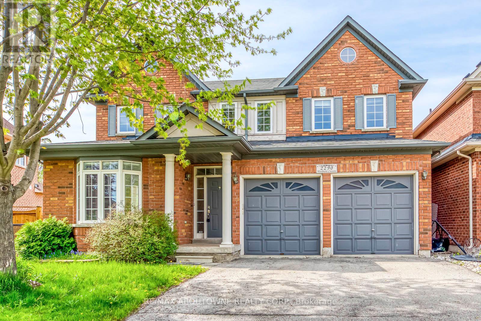 2290 WOODMONT CRESCENT S, Oakville, Ontario
