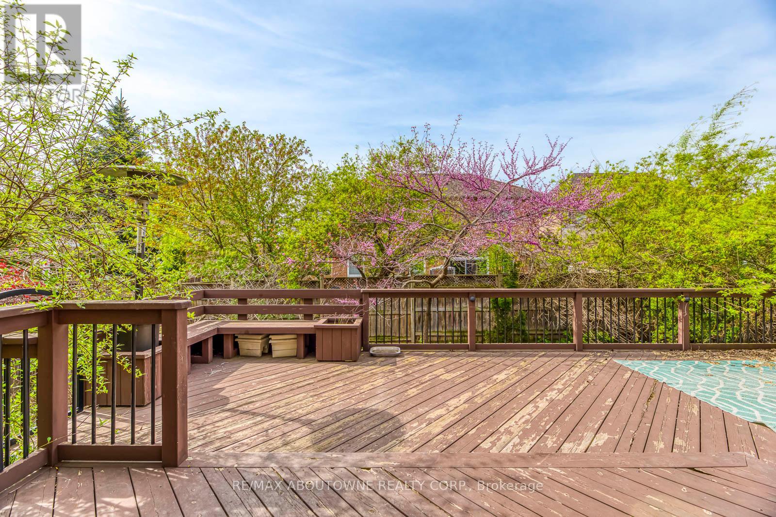 2290 Woodmont Crescent S, Oakville, Ontario  L6M 5A1 - Photo 44 - W13738998