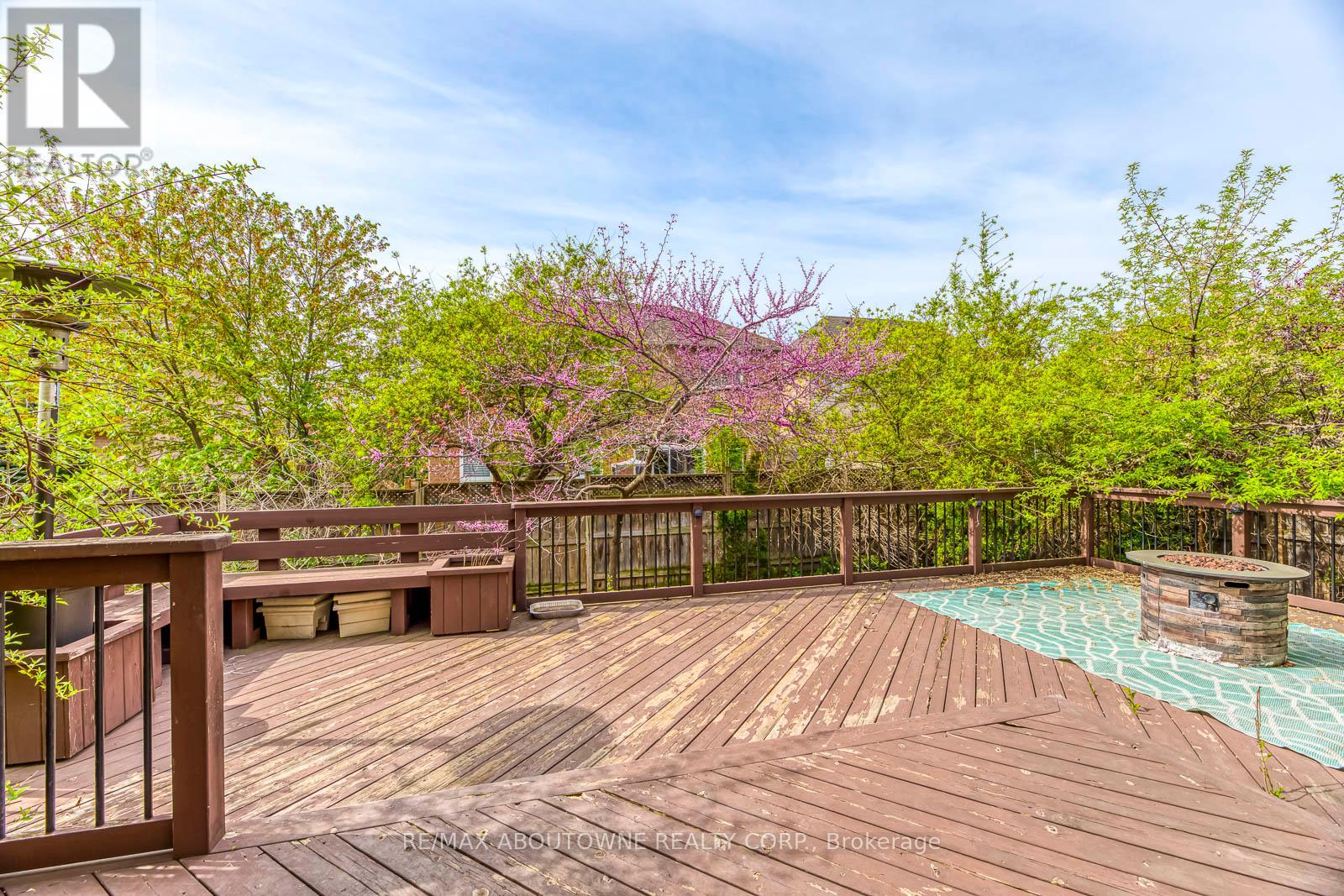 2290 Woodmont Crescent S, Oakville, Ontario  L6M 5A1 - Photo 45 - W13738998