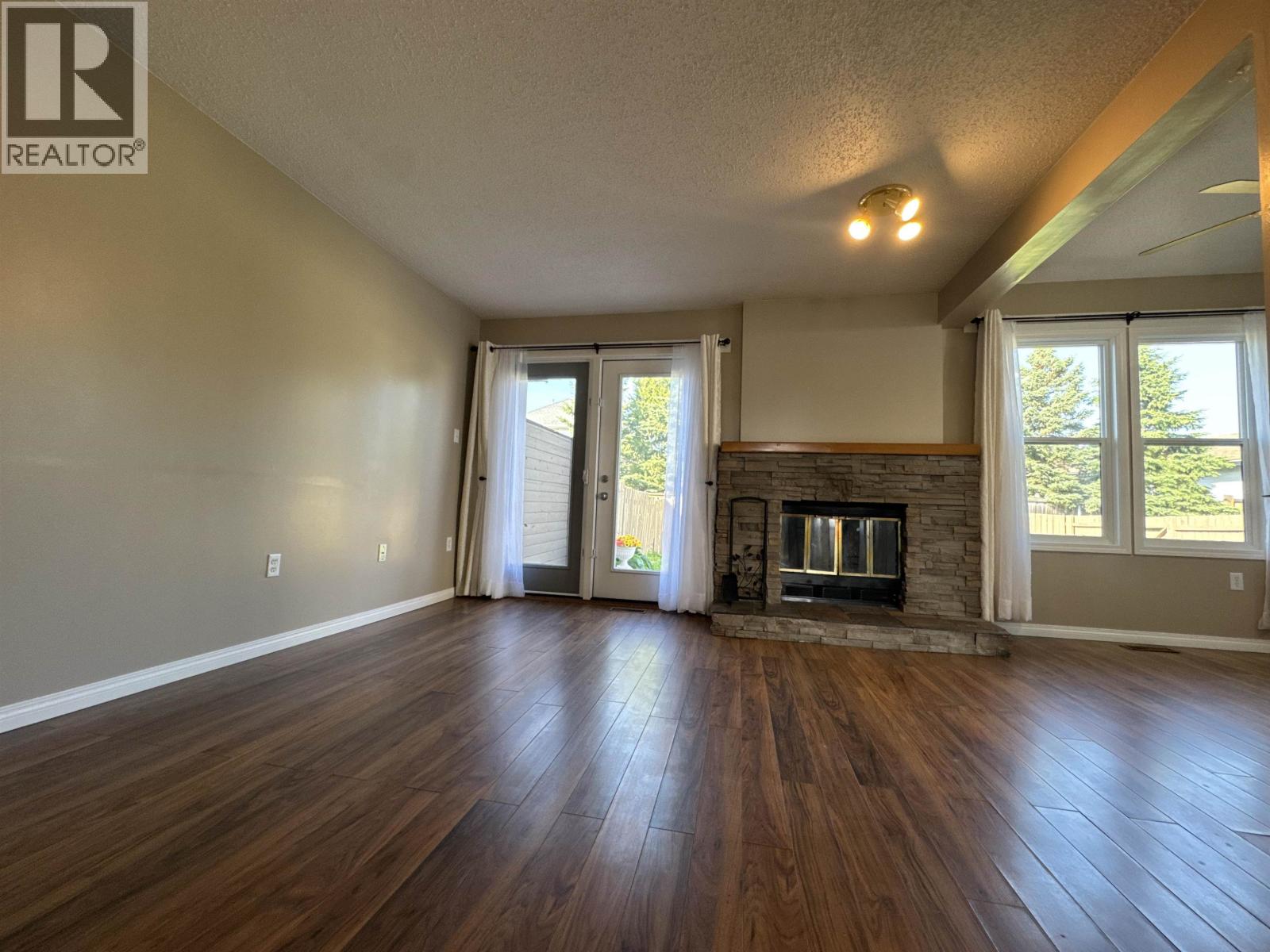8820 107a Avenue, Fort St. John, British Columbia  V1J 5Z1 - Photo 9 - R3160900