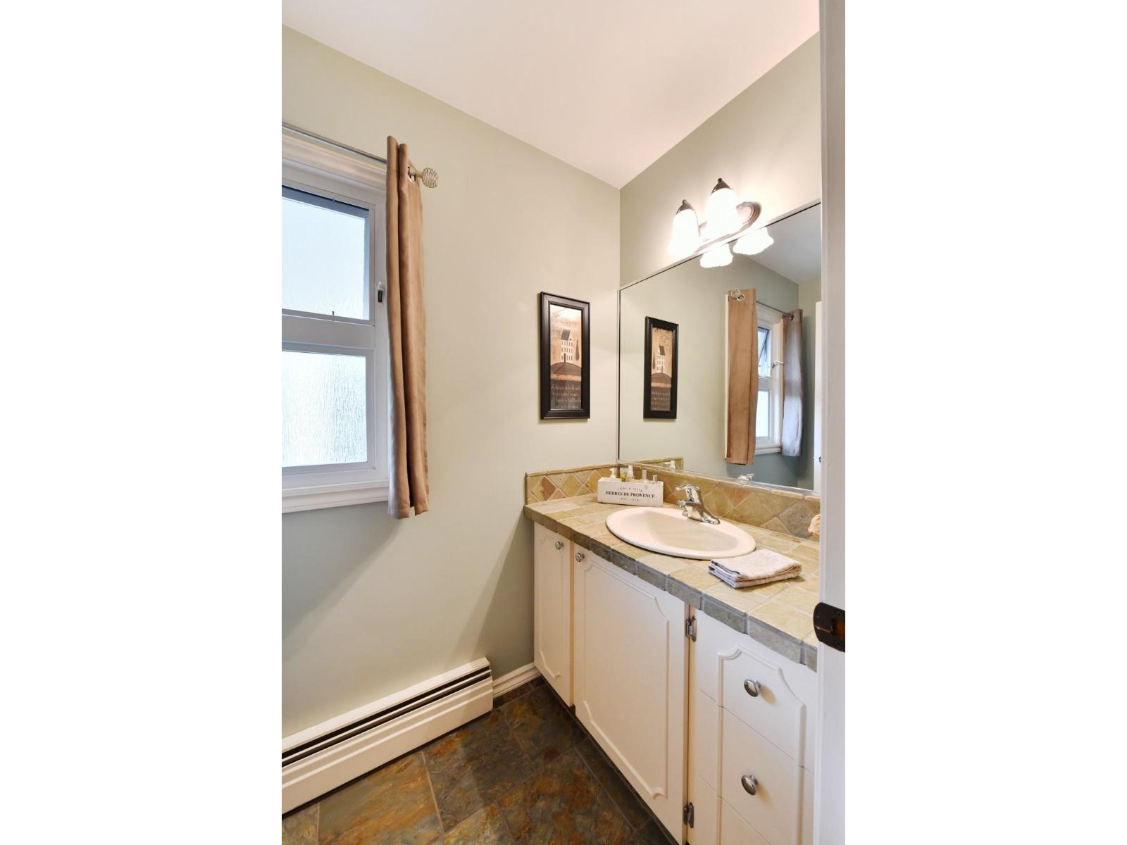 34332 Norrish Avenue, Mission, British Columbia  V2V 6N9 - Photo 19 - R3160276