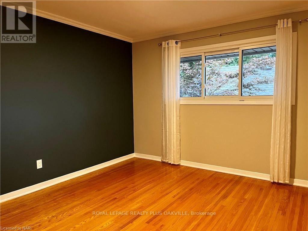 Upper - 694 Niagara Street, St. Catharines, Ontario  L2M 3R9 - Photo 14 - X13738986