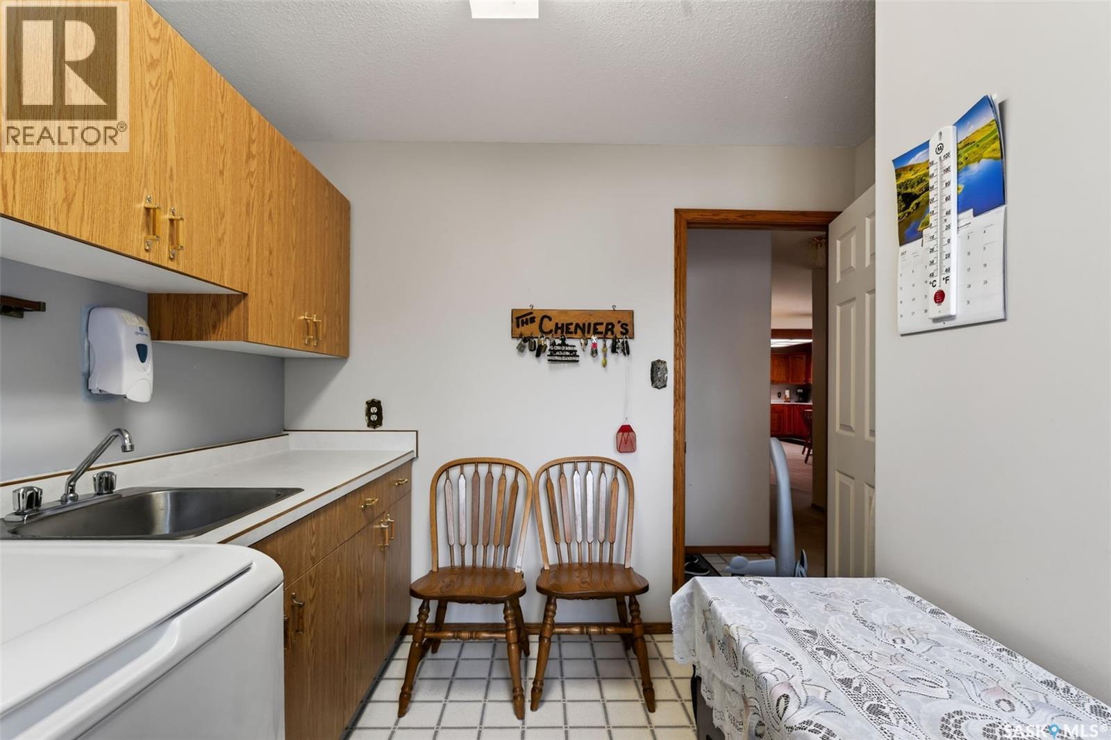 720 6th Avenue, Rosthern, Saskatchewan  S0K 3R0 - Photo 27 - SK047355