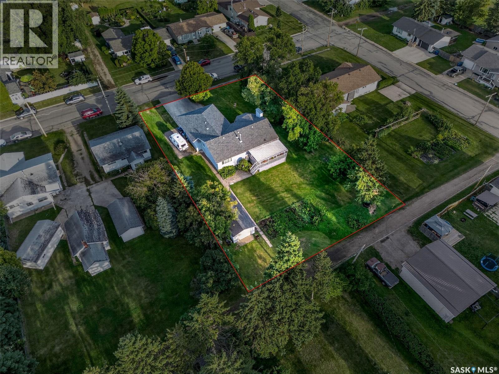 720 6th Avenue, Rosthern, Saskatchewan  S0K 3R0 - Photo 69 - SK047355