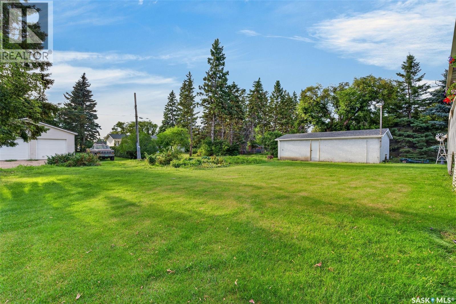 720 6th Avenue, Rosthern, Saskatchewan  S0K 3R0 - Photo 53 - SK047355
