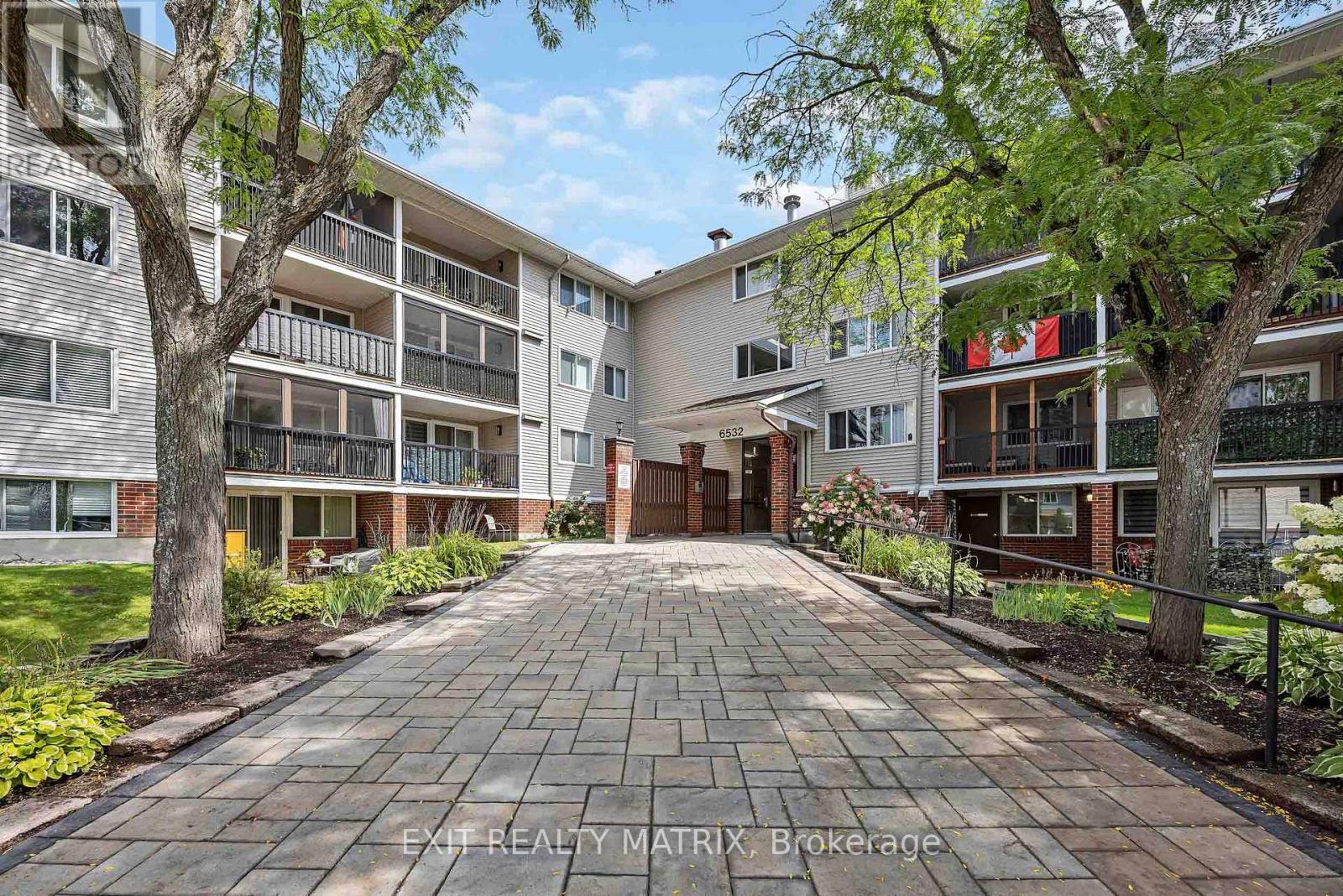 206 - 6532 Bilberry Drive, Ottawa, Ontario  K1C 4N9 - Photo 1 - X13739042