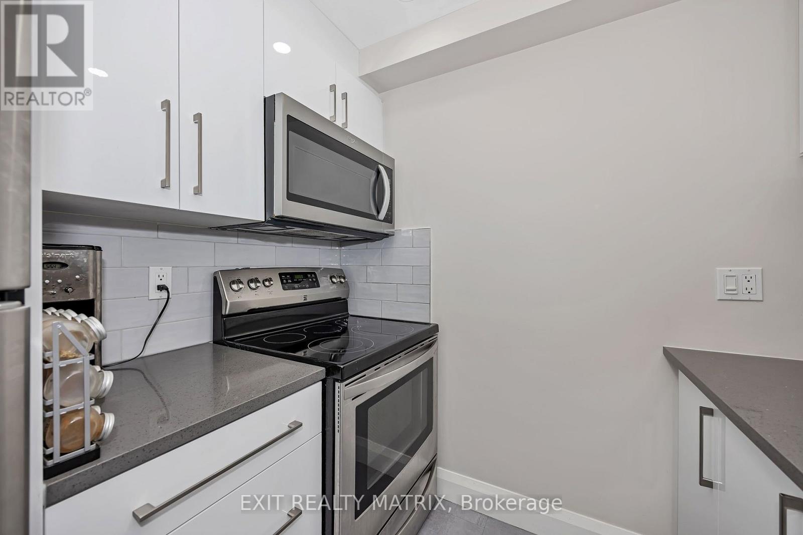 206 - 6532 Bilberry Drive, Ottawa, Ontario  K1C 4N9 - Photo 5 - X13739042