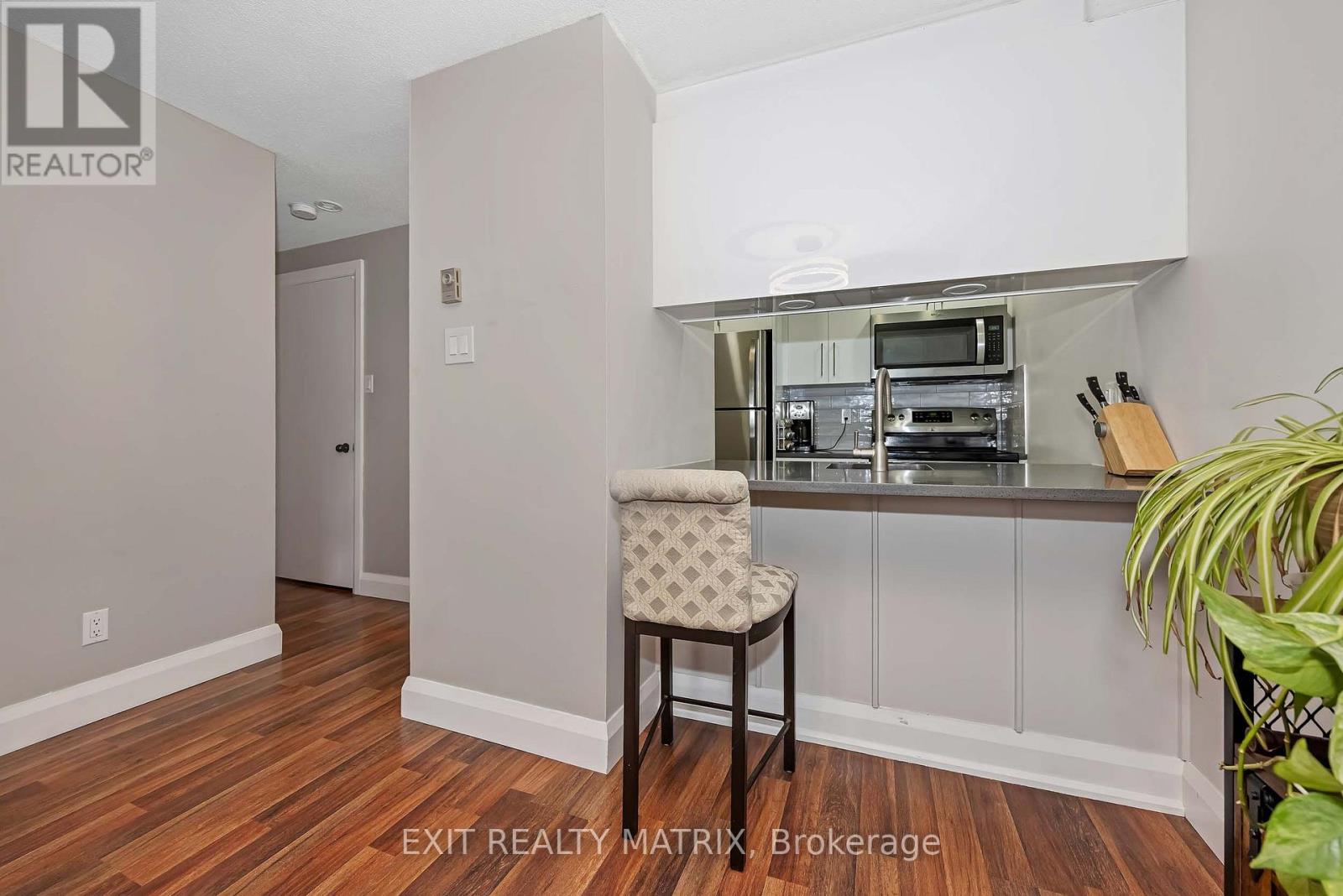 206 - 6532 Bilberry Drive, Ottawa, Ontario  K1C 4N9 - Photo 8 - X13739042