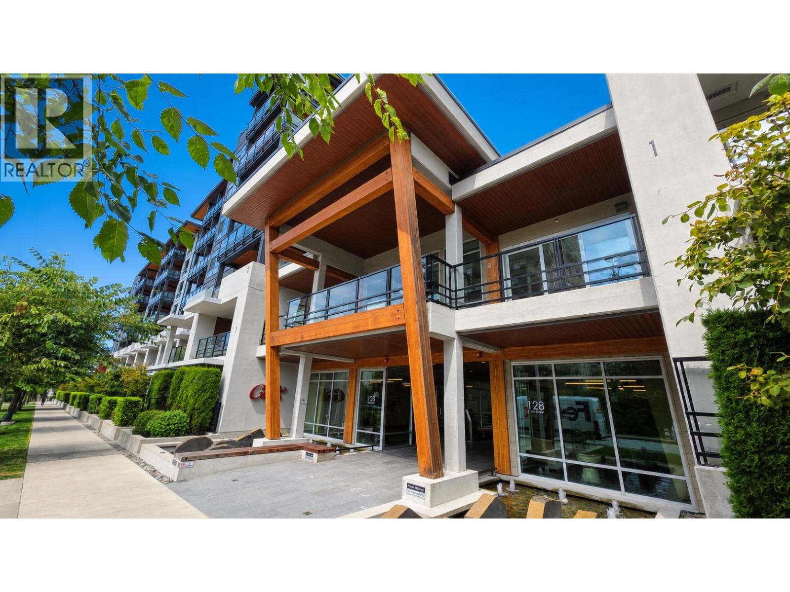 502 128 E 8th Street, North Vancouver, British Columbia  V7L 1Y7 - Photo 3 - R3161055