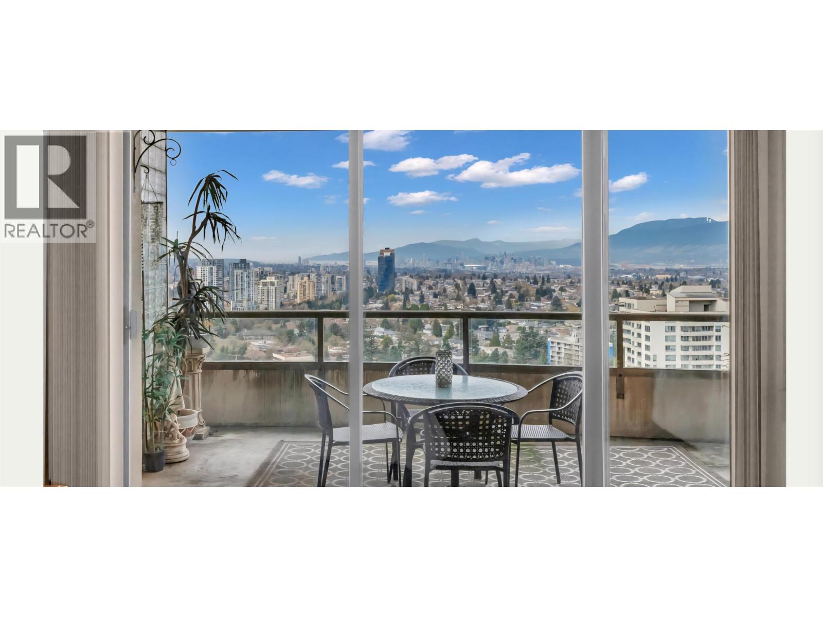 2301 5885 Olive Avenue, Burnaby, British Columbia  V5H 4N8 - Photo 13 - R3161057