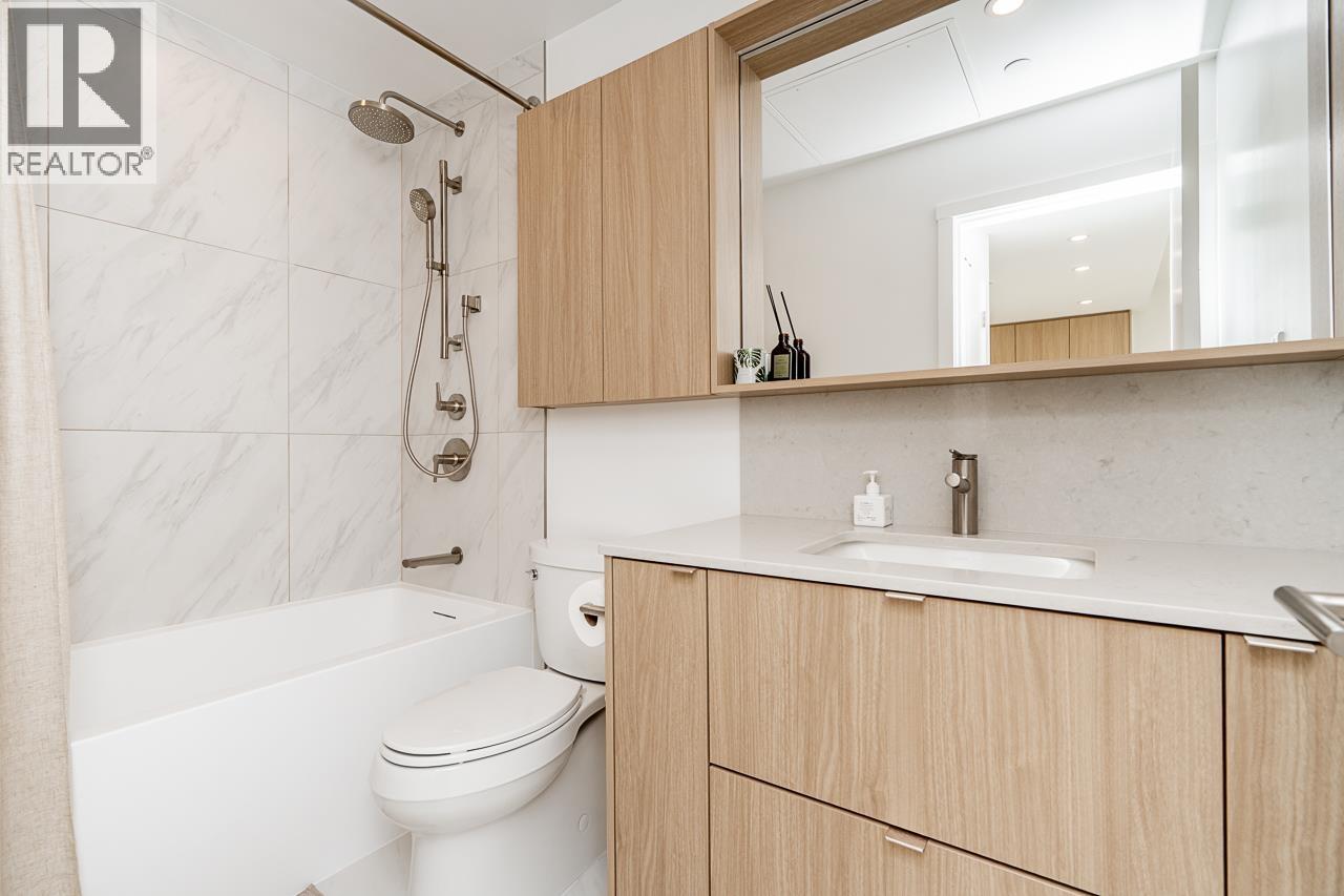 1603 626 Claremont Street, Coquitlam, British Columbia  V3J 0T1 - Photo 14 - R3161091