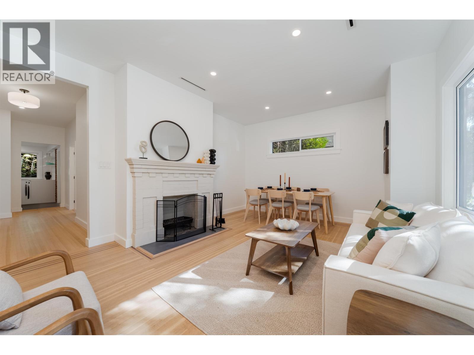 2280 Blenheim Street, Vancouver, British Columbia  V6K 4J3 - Photo 2 - R3161089