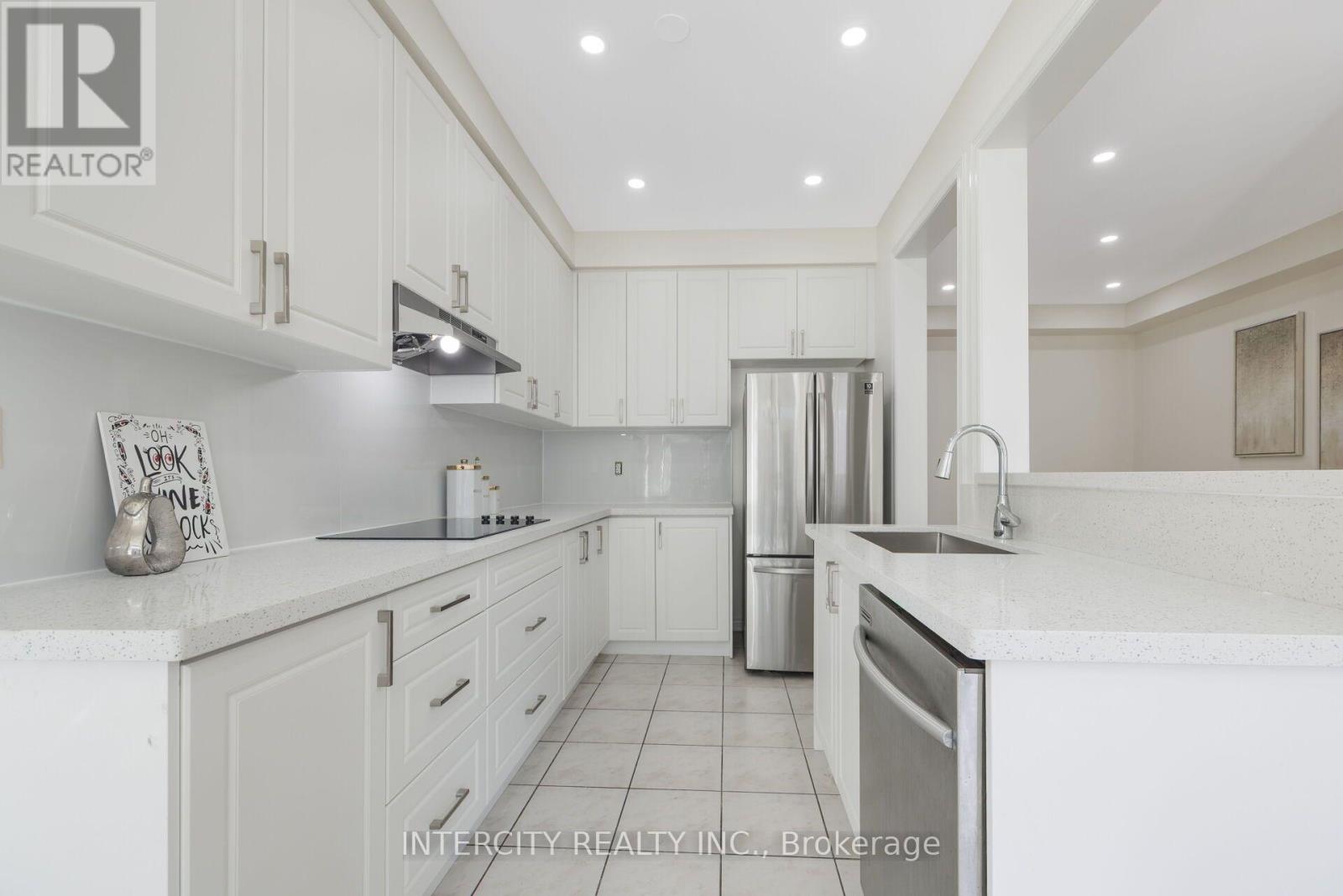 50 Royal Vista Road, Brampton, Ontario L6Y 0N5 - Photo 17 - W13739032