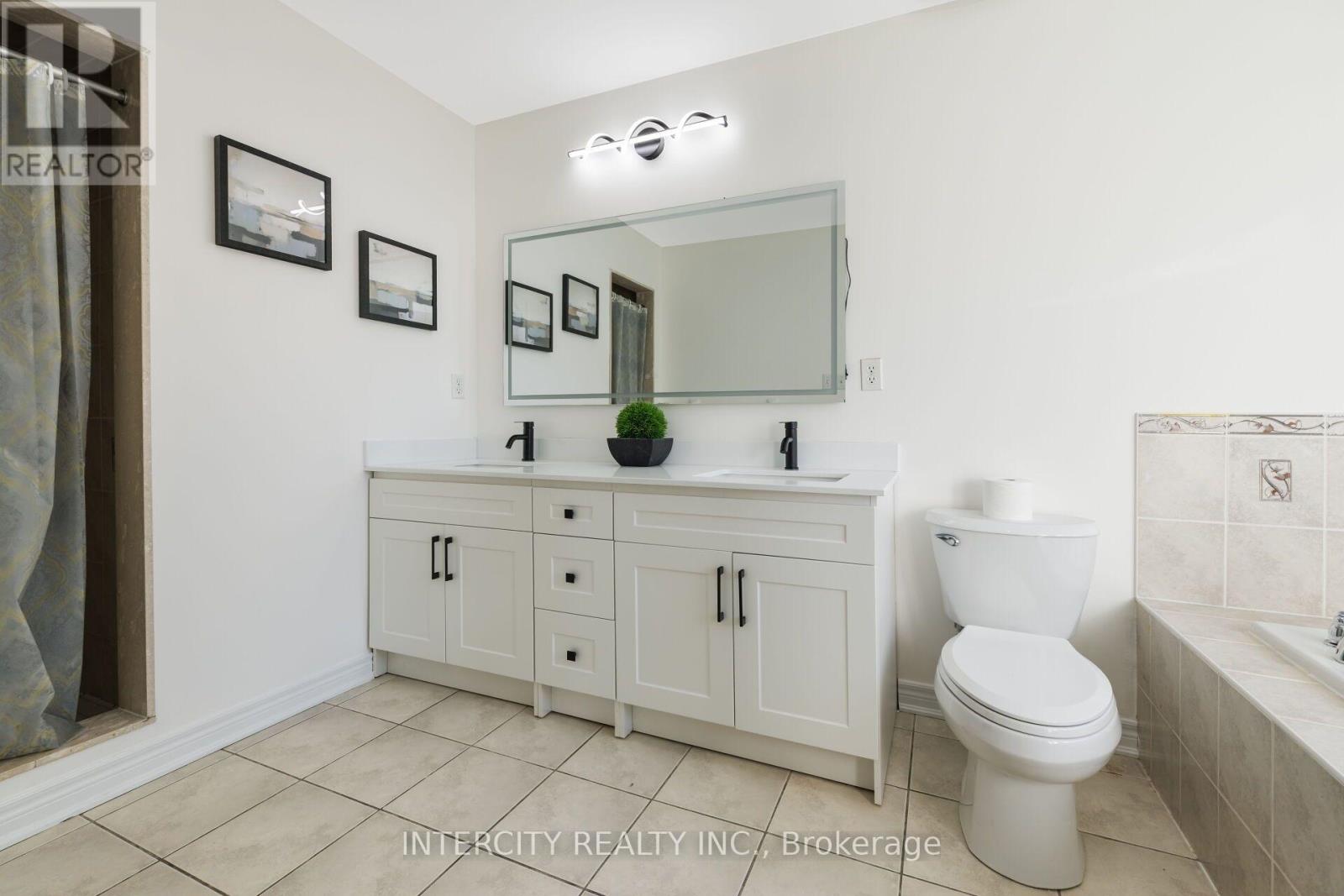 50 Royal Vista Road, Brampton, Ontario L6Y 0N5 - Photo 30 - W13739032