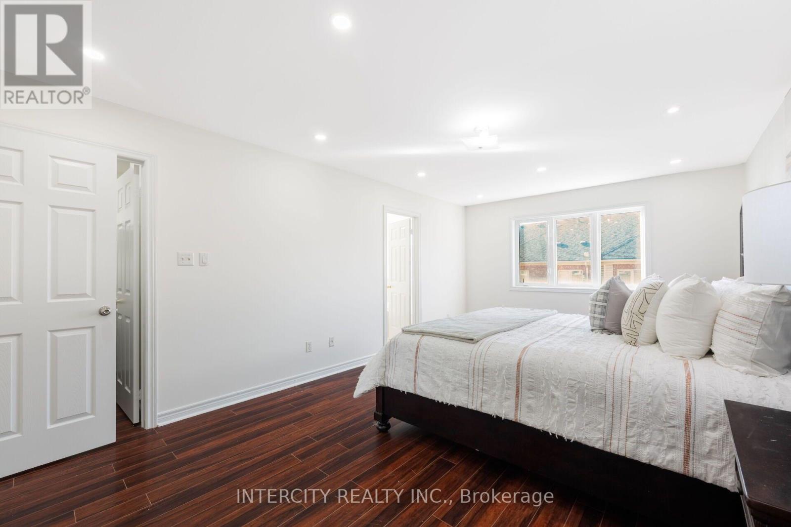 50 Royal Vista Road, Brampton, Ontario L6Y 0N5 - Photo 36 - W13739032