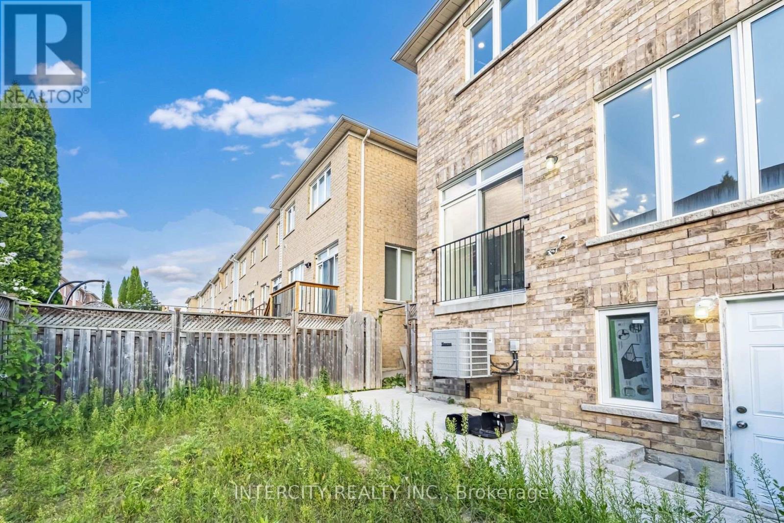 50 Royal Vista Road, Brampton, Ontario L6Y 0N5 - Photo 48 - W13739032