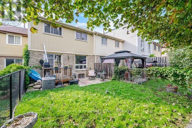 26 Fanshawe Drive, Brampton, Ontario L6Z 1A9 - Photo 19 - W13739036