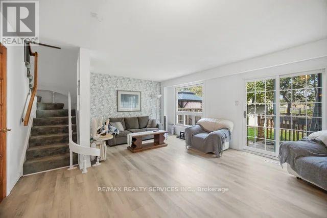 26 Fanshawe Drive, Brampton, Ontario L6Z 1A9 - Photo 9 - W13739036