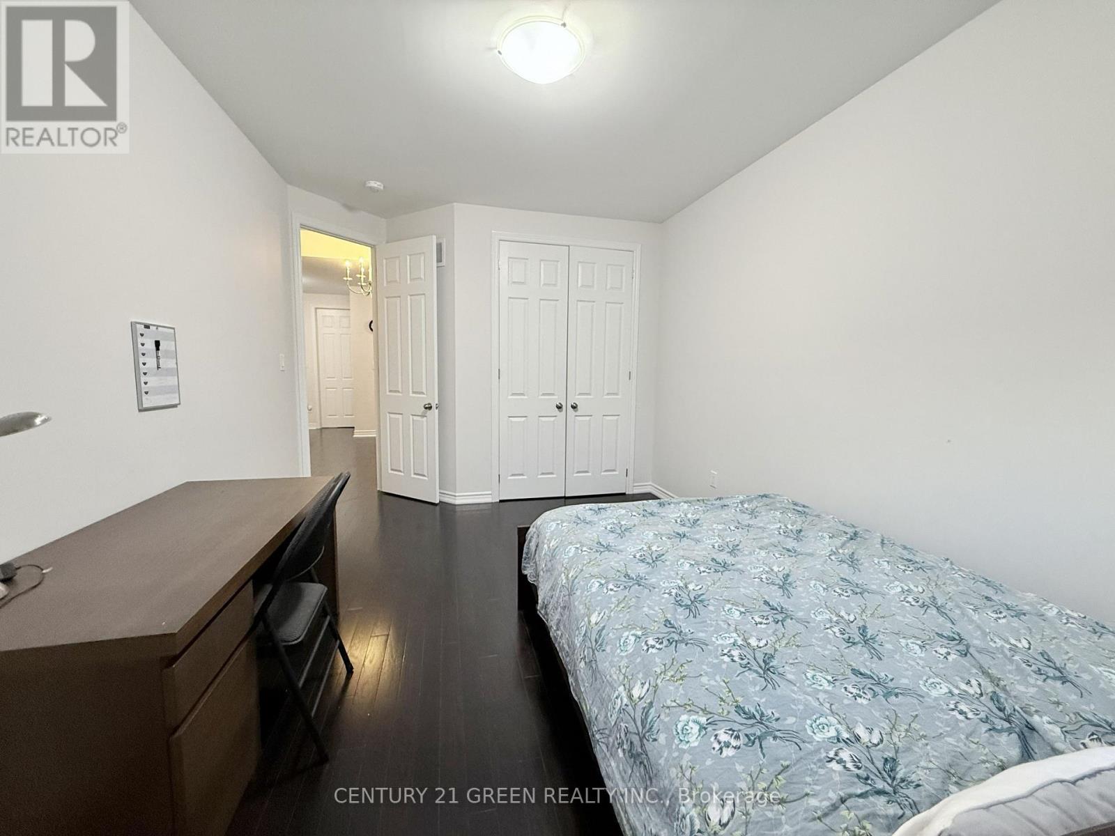 Upper - 43 Black Diamond Crescent, Brampton, Ontario L6X 1A2 - Photo 19 - W13739052