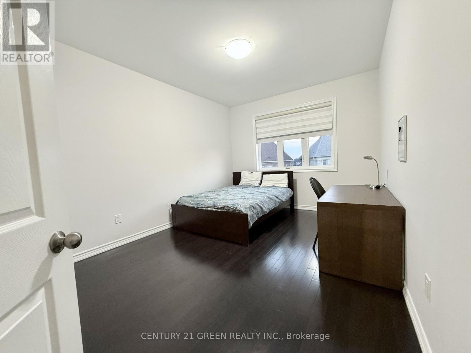 Upper - 43 Black Diamond Crescent, Brampton, Ontario L6X 1A2 - Photo 25 - W13739052